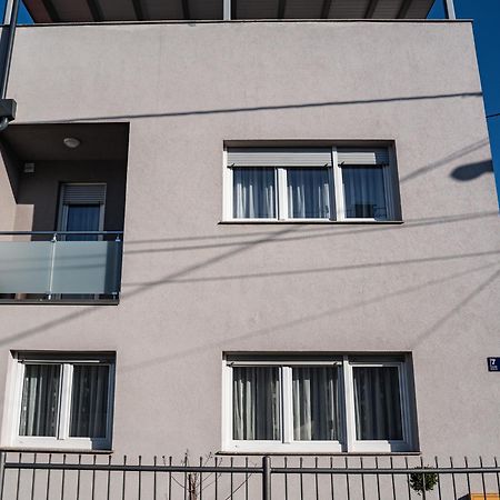 Apartman Hendrix Zagreb Bagian luar foto